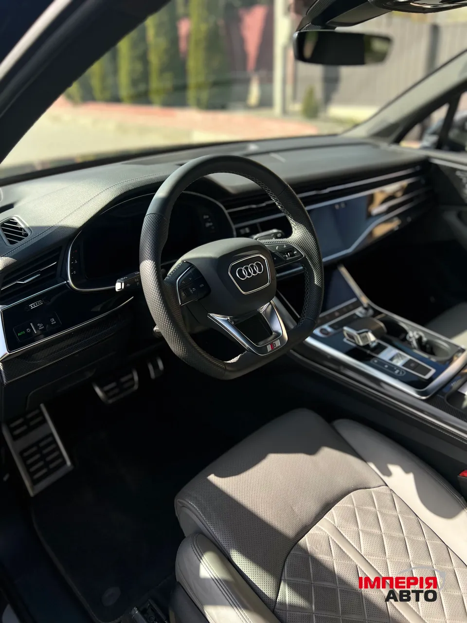 Audi SQ7 - фото 17
