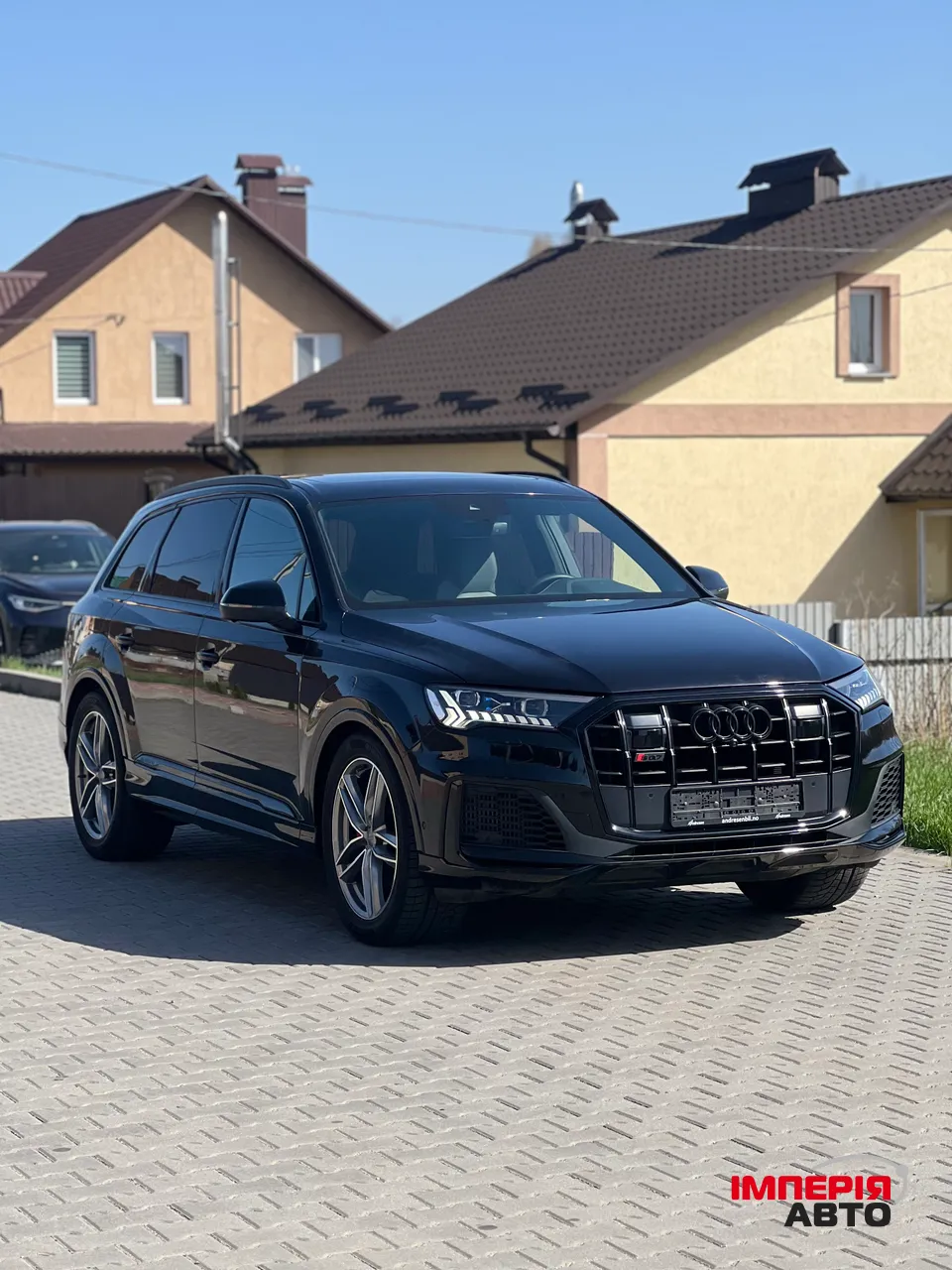 Audi SQ7 - фото 1
