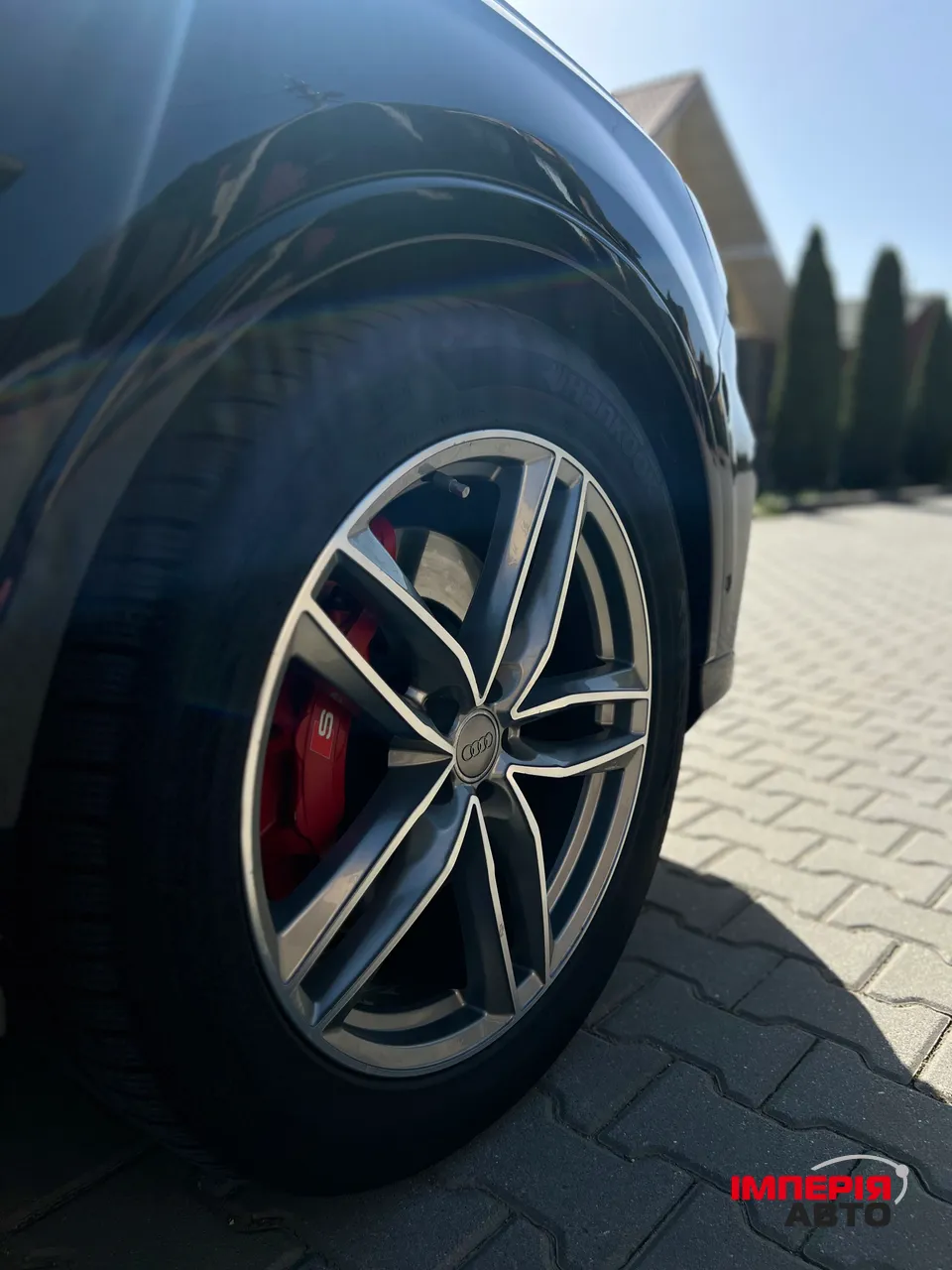 Audi SQ7 - фото 13