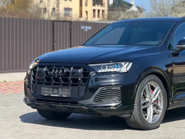 Audi SQ7 - фото 4