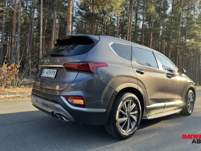Hyundai Santa Fe - фото 3