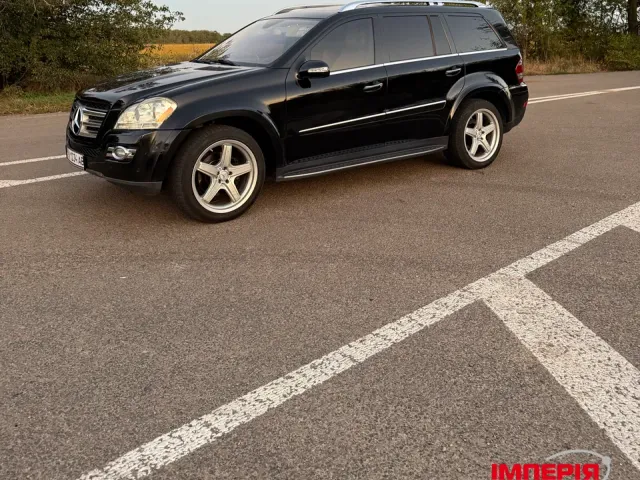 Mercedes-Benz GL-Класс - зображення 1