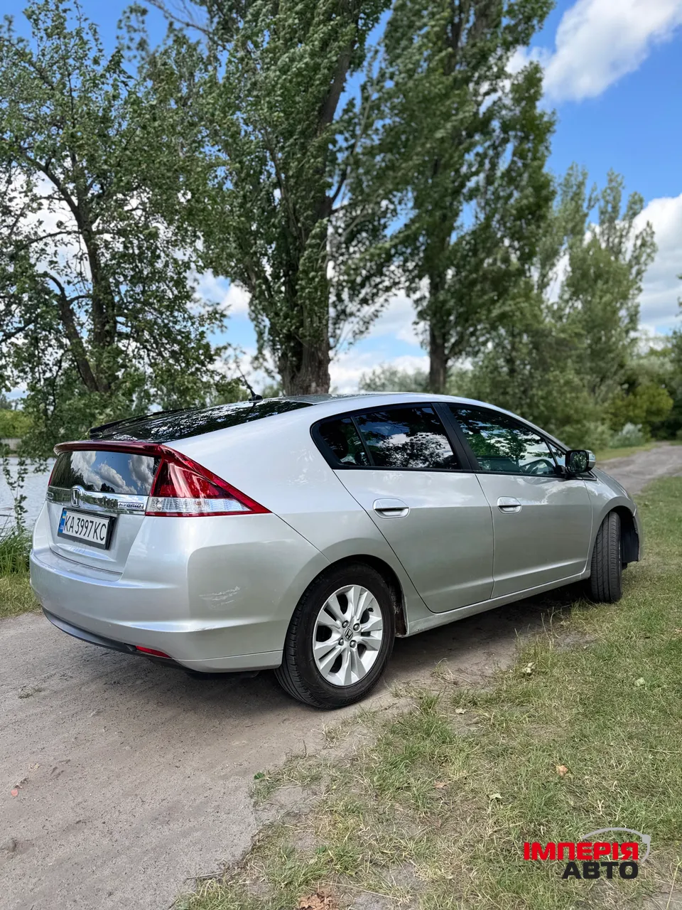 Honda Insight - фото 3