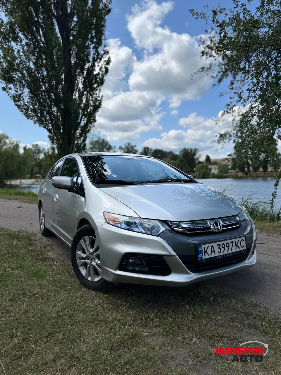 Honda Insight - фото 1