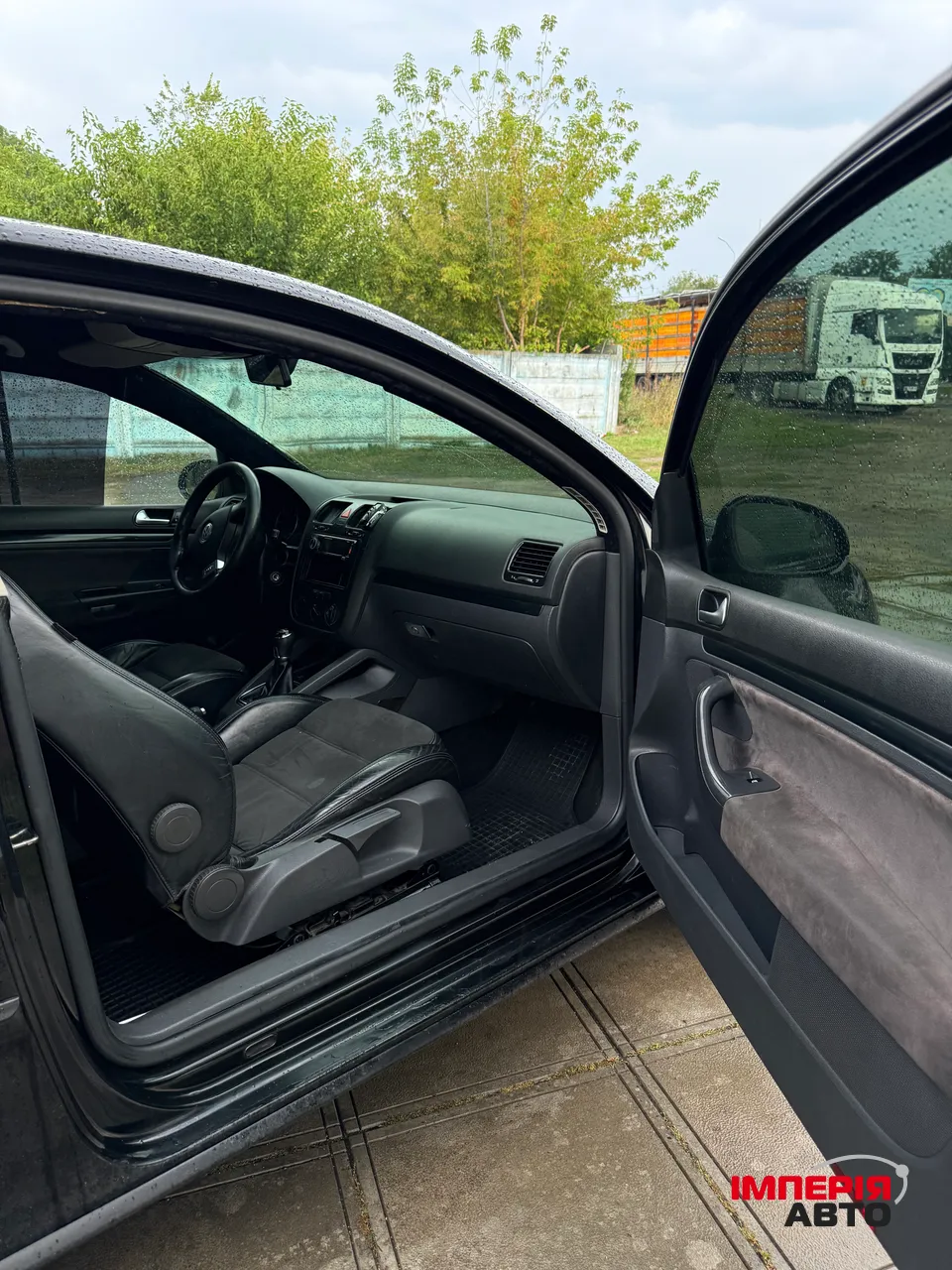 Volkswagen Golf - фото 12