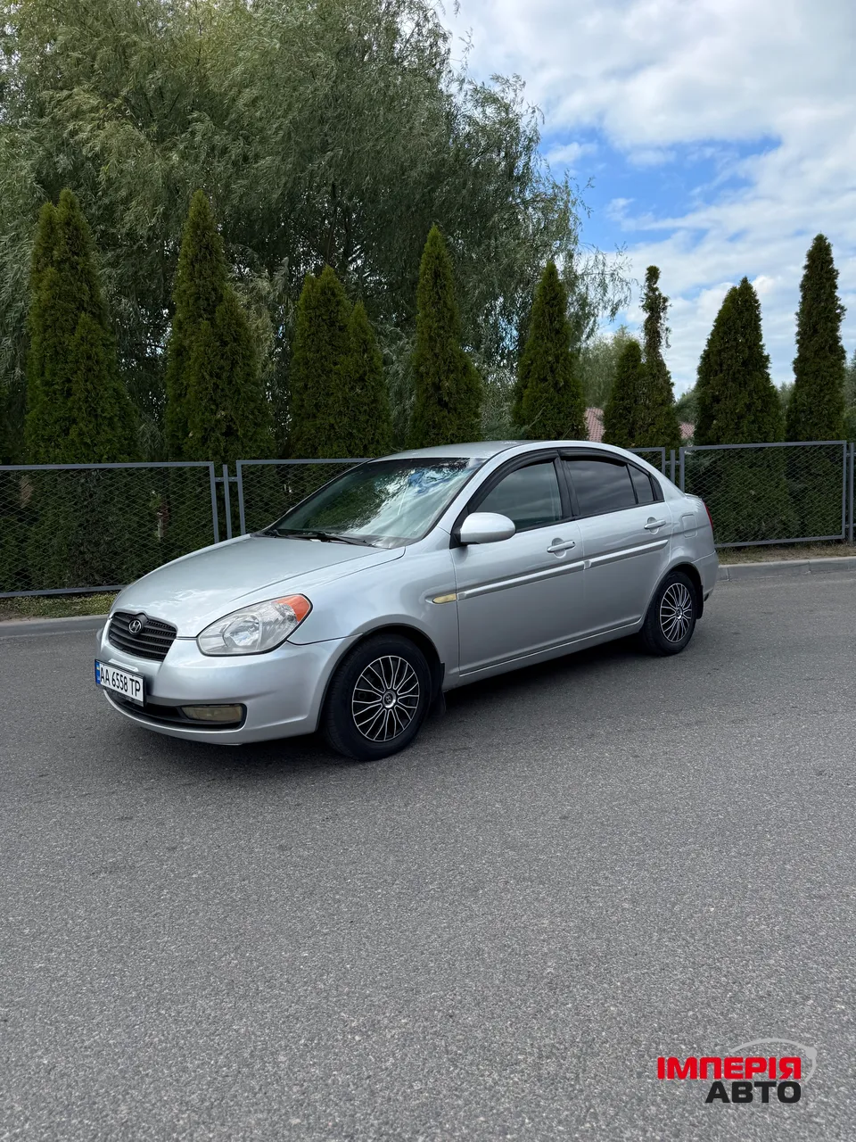 Hyundai Accent - фото 1