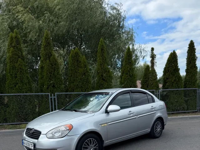 Hyundai Accent - зображення 1