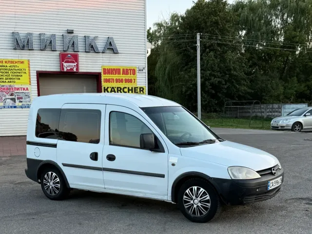 Opel Combo - фото 2