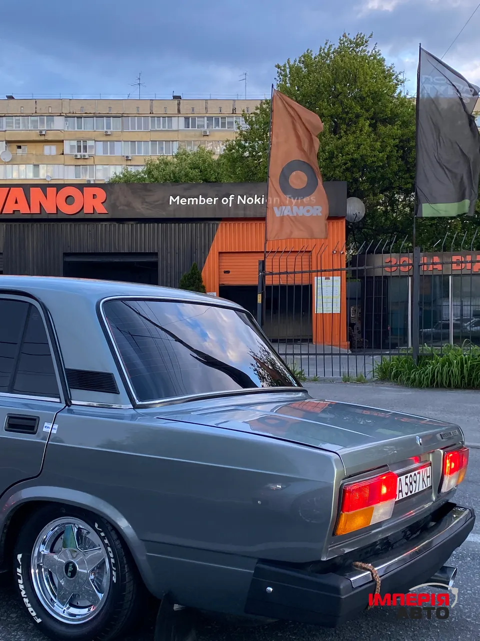 Lada (ВАЗ) 2107 - фото 1