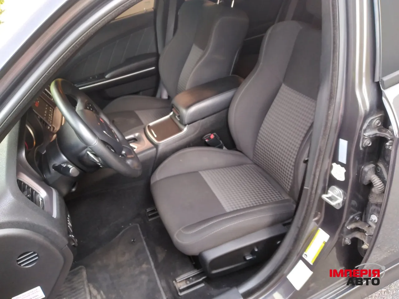 Dodge Charger - фото 7