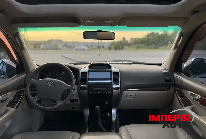 Toyota Land Cruiser Prado - фото 9