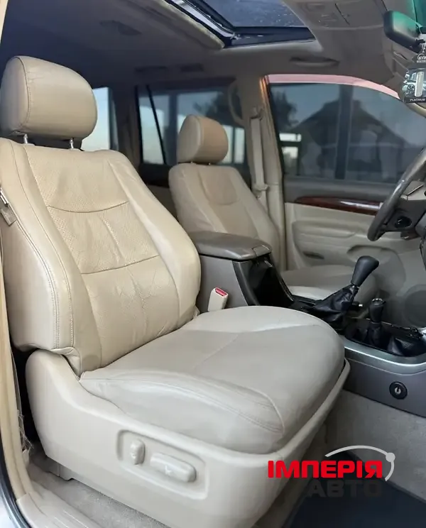 Toyota Land Cruiser Prado - фото 7