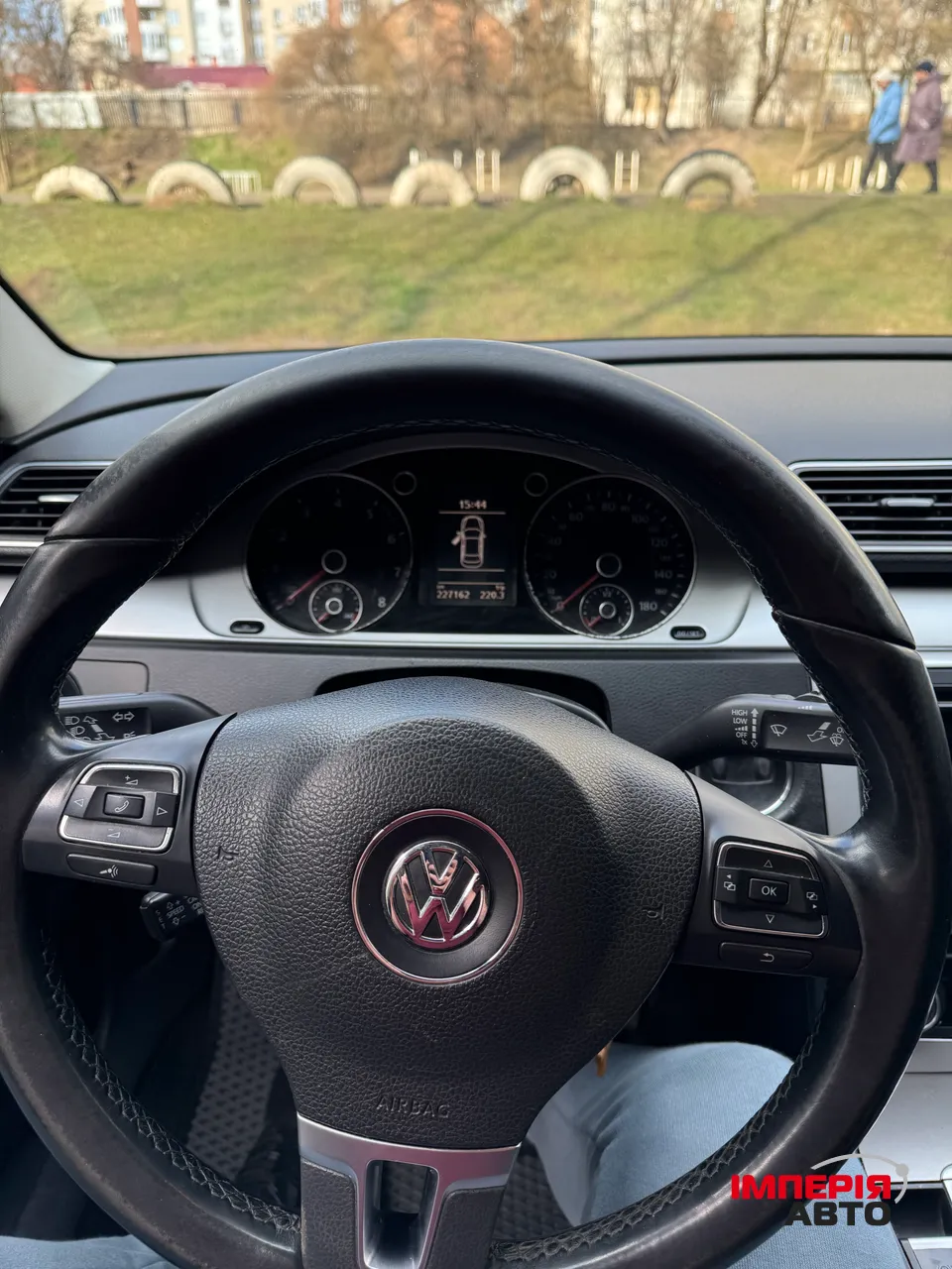 Volkswagen Passat CC - фото 7