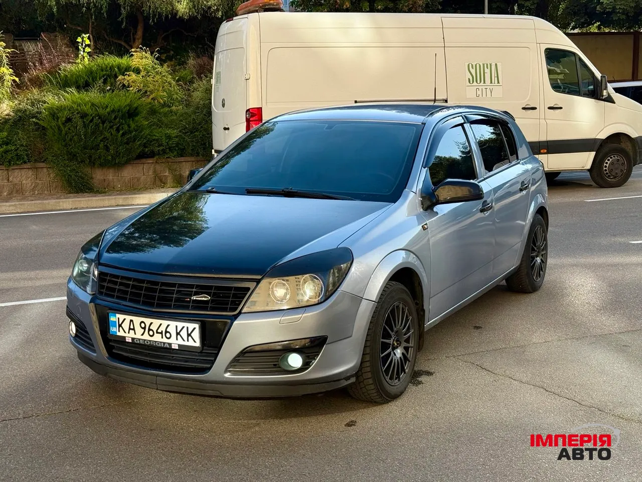 Opel Astra - фото 1