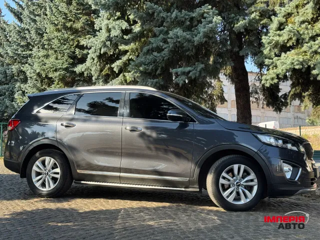 Kia Sorento - фото 2
