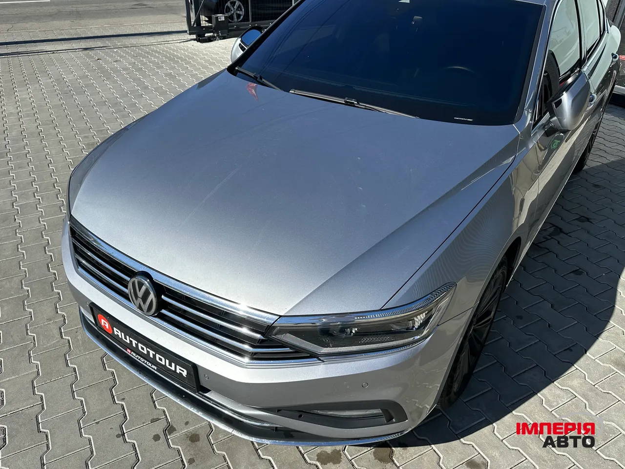 Volkswagen Passat - фото 2