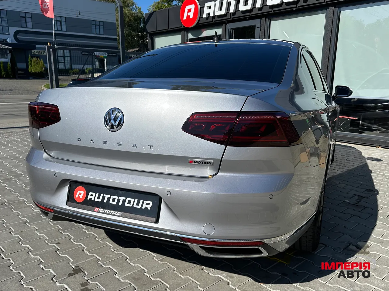 Volkswagen Passat - фото 9