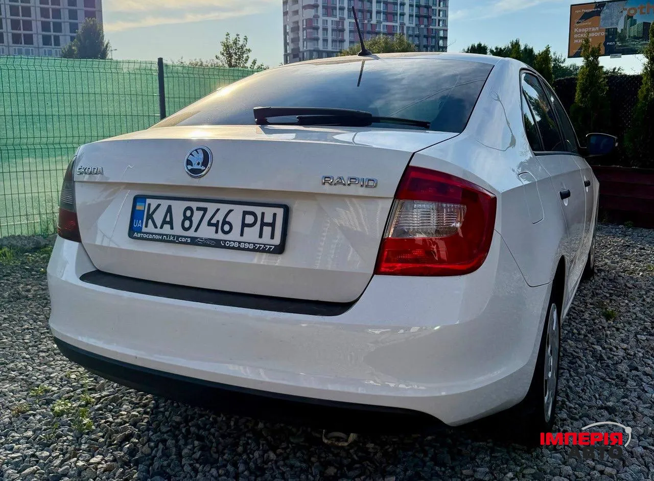 Skoda Rapid - фото 1