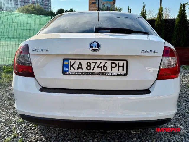 Skoda Rapid - фото 3