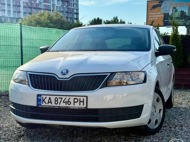 Skoda Rapid - фото 5