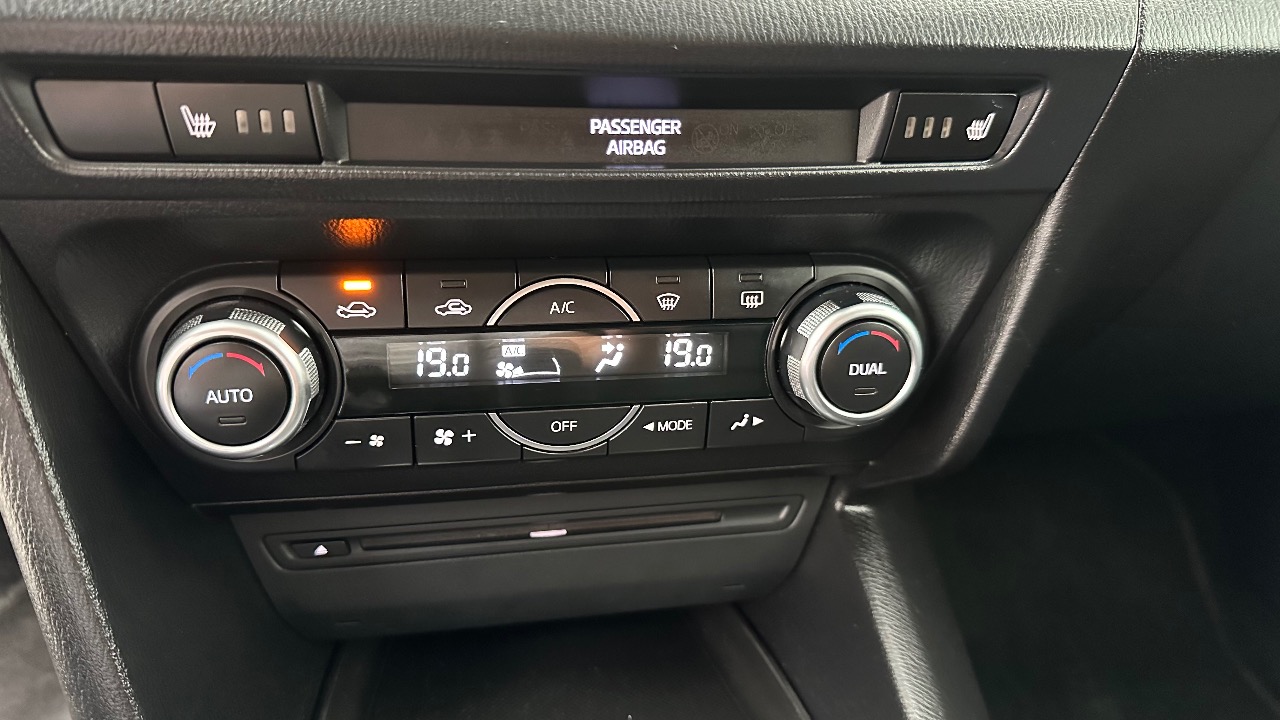 Mazda 3 - зображення 5