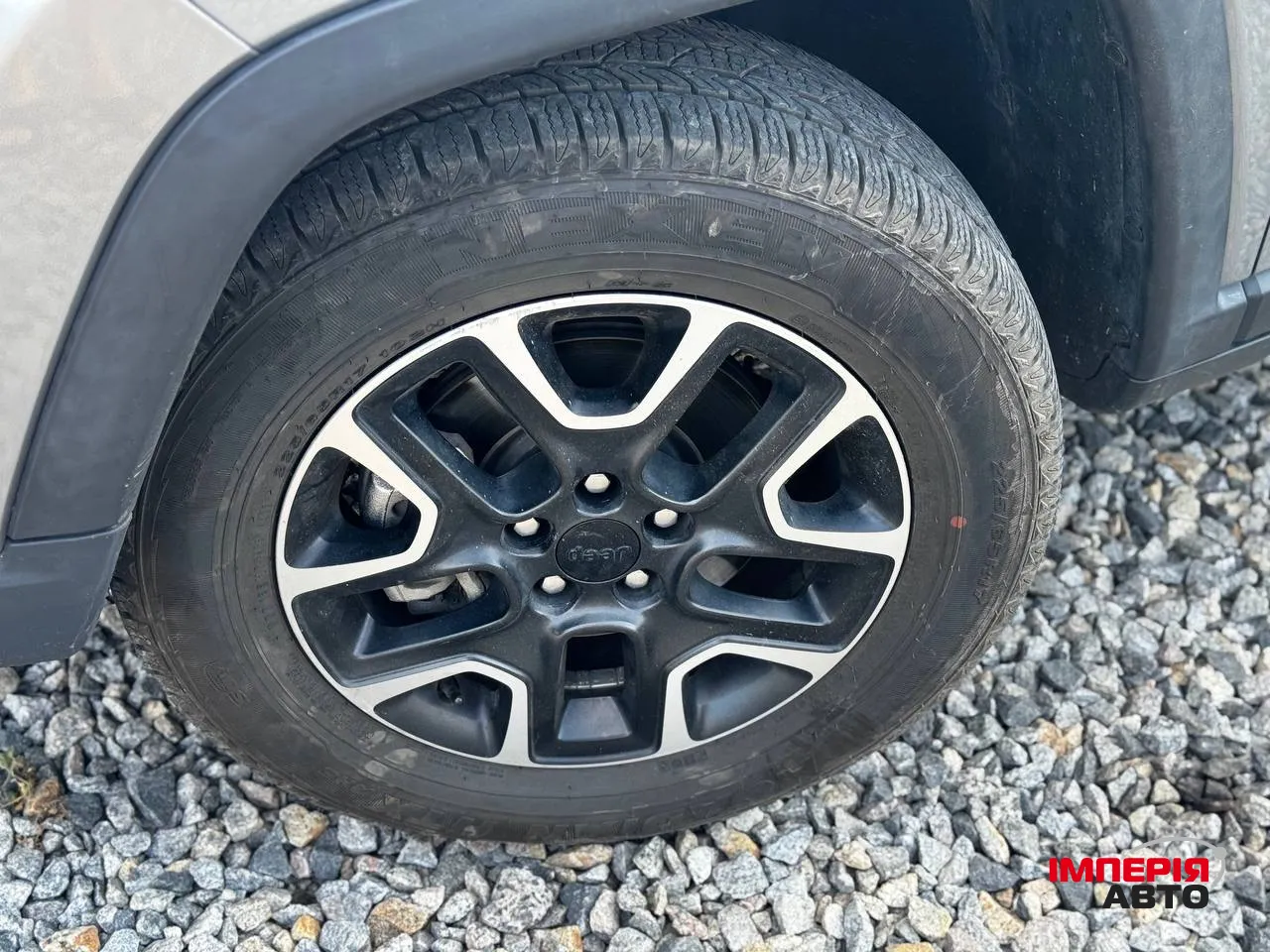 Jeep Compass - фото 12