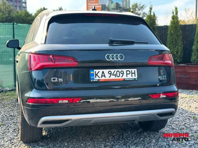 Audi Q5 - фото 5