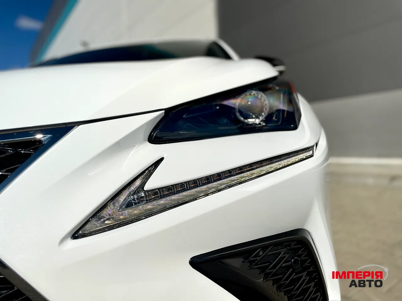 Lexus NX - фото 23