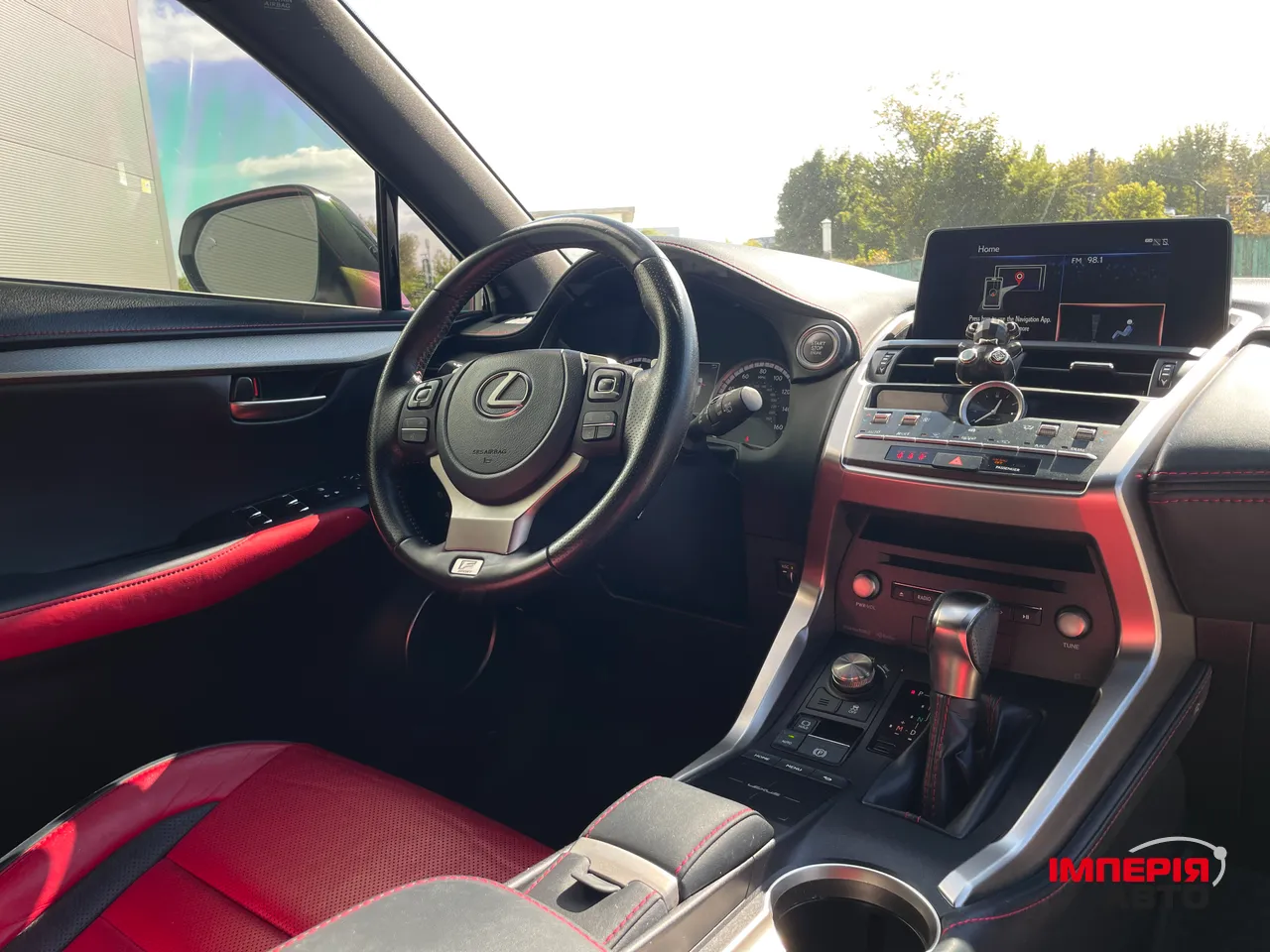 Lexus NX - фото 17