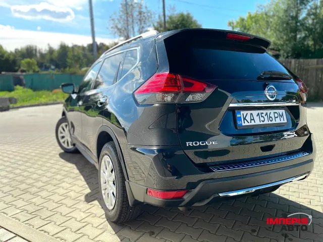 Nissan Rogue - фото 1
