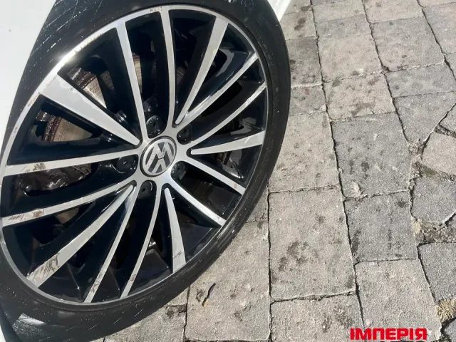 Volkswagen Jetta - фото 5