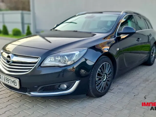 Opel Insignia - фото 3