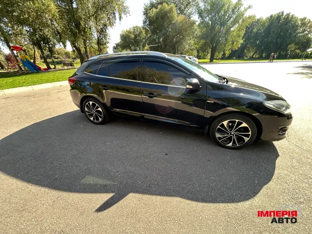 Renault Megane - фото 3