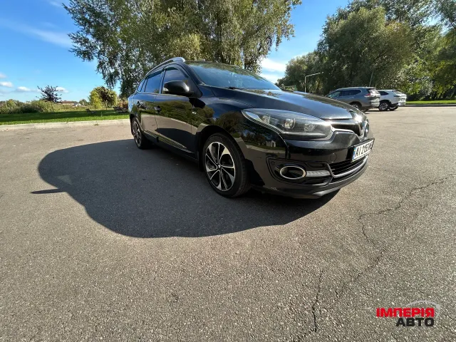 Renault Megane - фото 1
