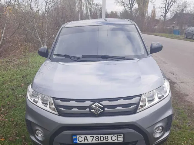 Suzuki Vitara - фото 1