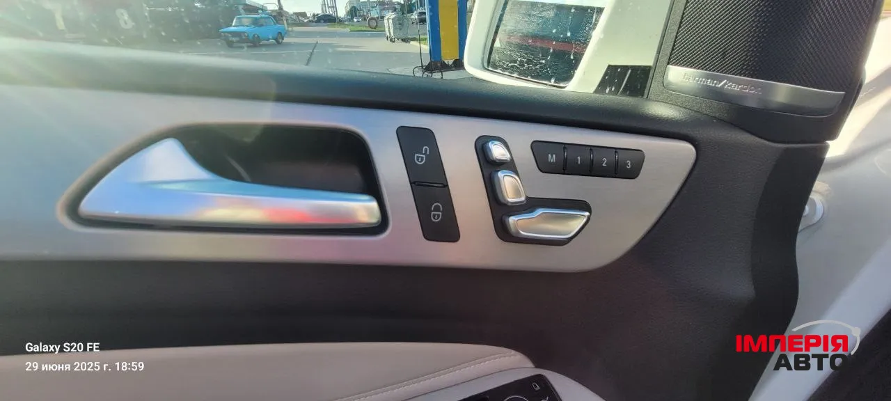 Mercedes-Benz GLS - фото 43