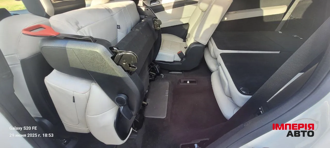 Mercedes-Benz GLS - фото 19