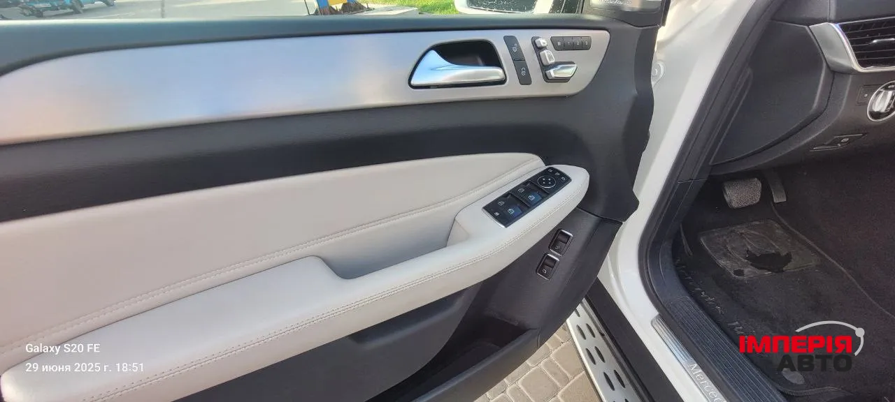 Mercedes-Benz GLS - фото 7