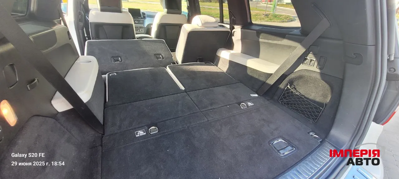 Mercedes-Benz GLS - фото 25