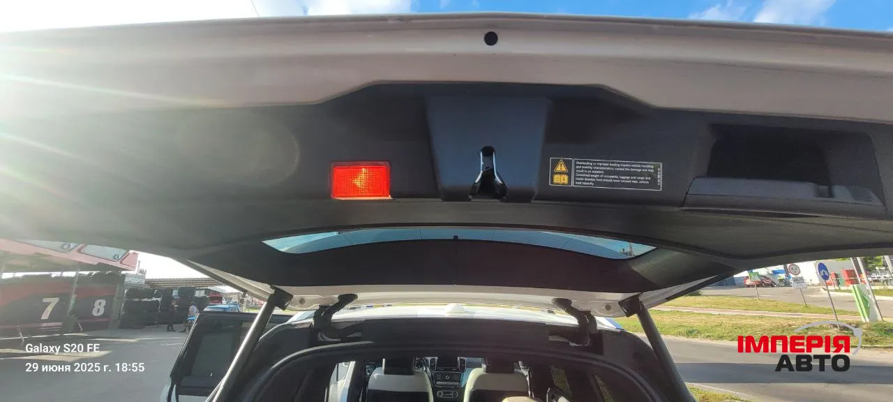 Mercedes-Benz GLS - фото 31