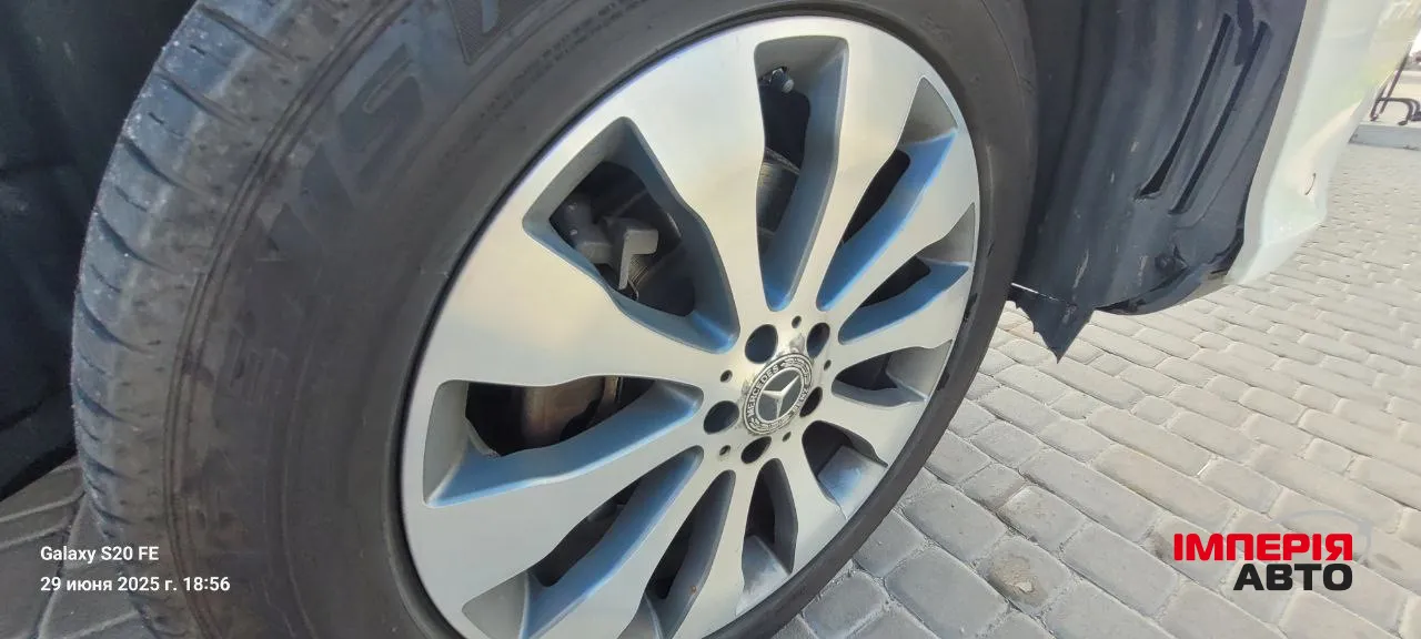 Mercedes-Benz GLS - фото 34