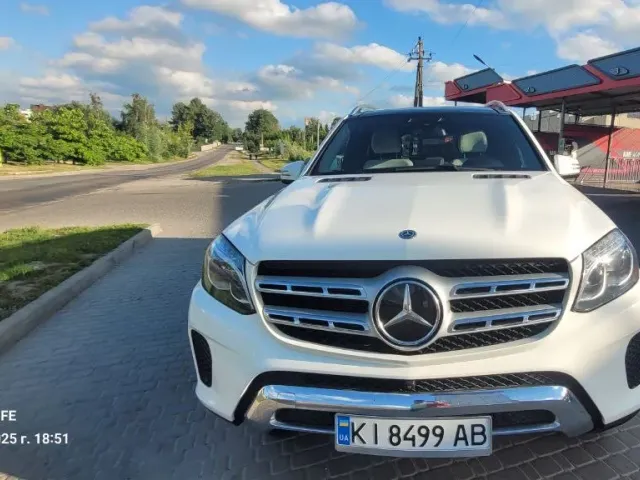 Mercedes-Benz GLS - фото 5