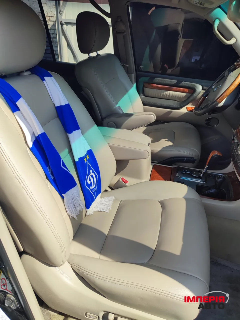 Lexus LX - фото 18