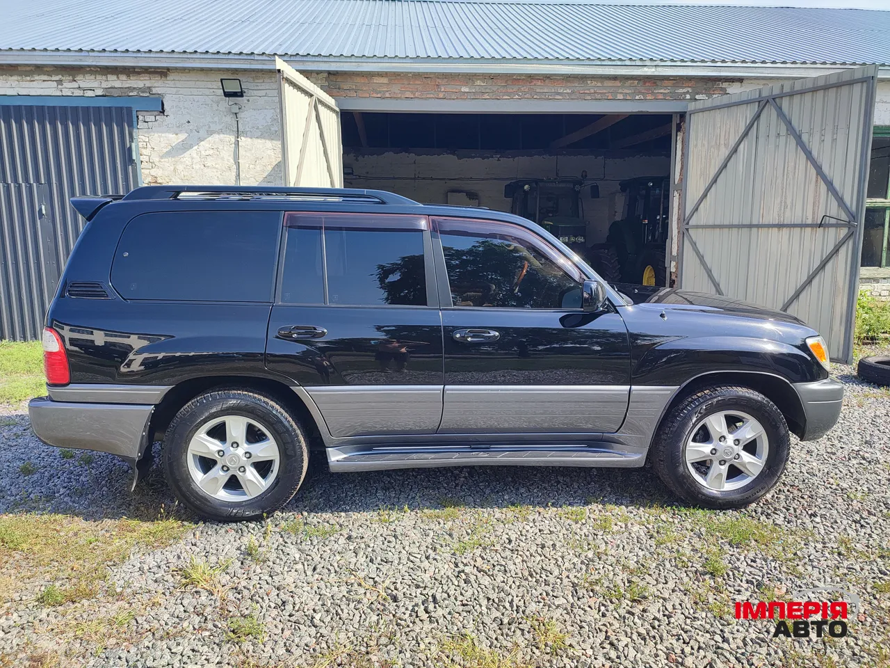 Lexus LX - фото 25