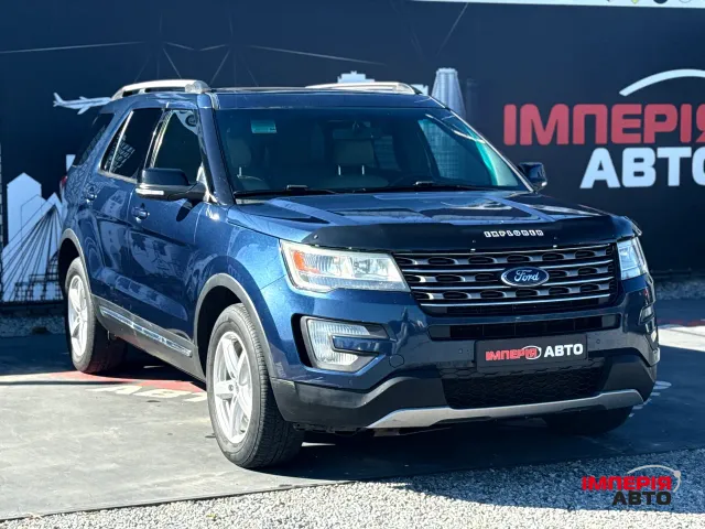 Ford Explorer - фото 1