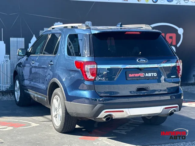 Ford Explorer - фото 2