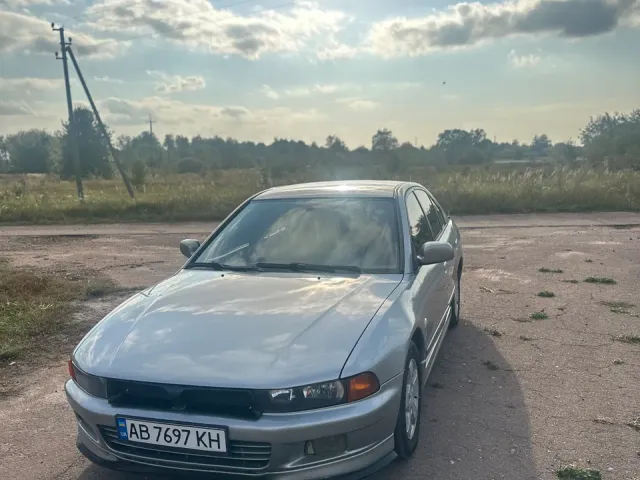Mitsubishi Galant - фото 2