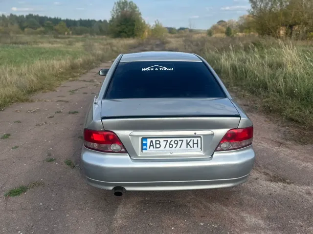 Mitsubishi Galant - фото 4