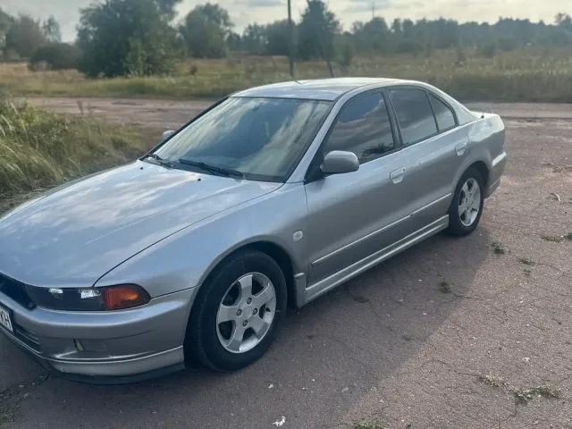 Mitsubishi Galant - фото 5