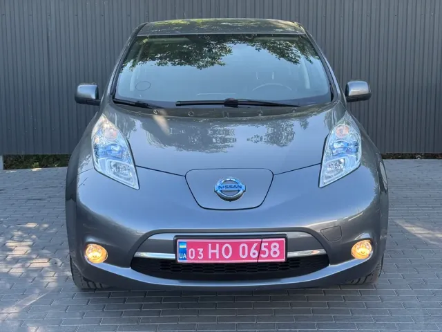 Nissan Leaf - фото 3
